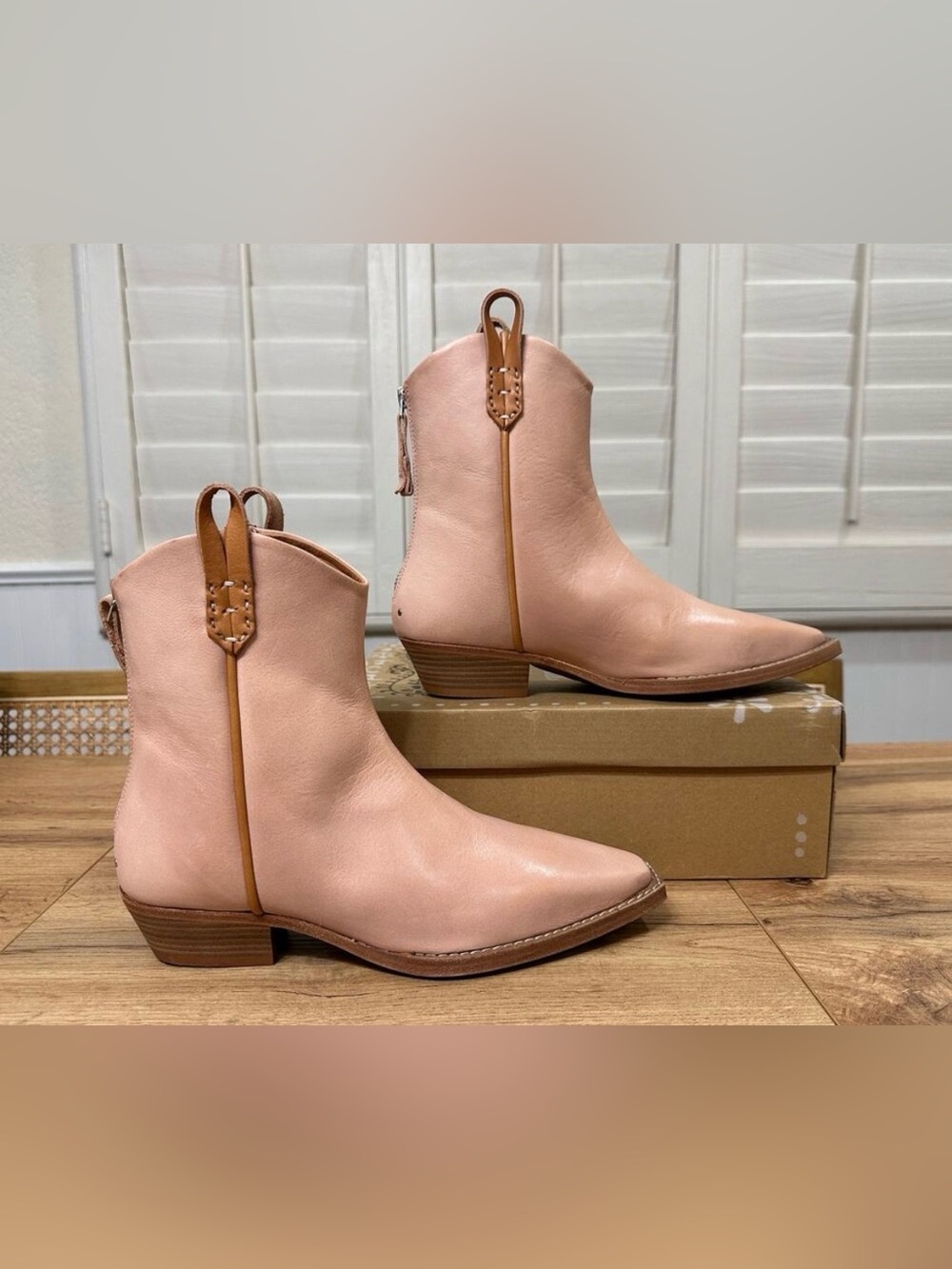 NEW Free People We The Free Wesley Ankle Boots size 39 $298